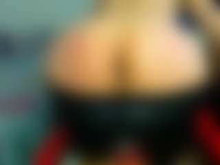 Live cam show with Nickk-Wolff - Grandpa on Camsoda