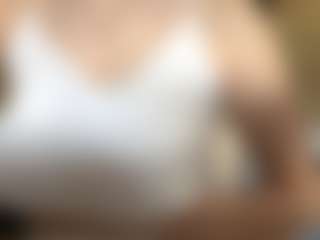 Live cam show with Lisa - Ass Bouncing on dropp.cam
