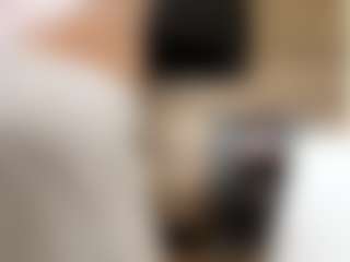 Live cam show with Lisa - Skinny on Fling VIP Chat