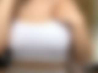 Live cam show with Lisa - Ass Bouncing on camwithhim.com