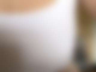 Live cam show with Lisa - Ass Bouncing on Camsoda