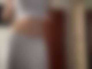 Live cam show with Lisa - Pov on SquirtSoMuch