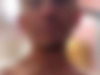 Bruse Wane 34's Live Sex Cam Show