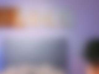 Live cam show with AntonellaStarr - Facial Piercings on livesuperchat.net