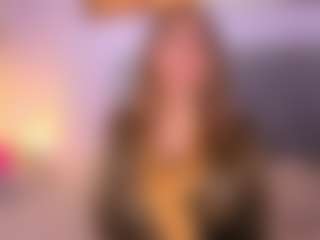Live cam show with AntonellaStarr - Brown Hair on Soda Cam