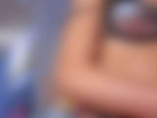 Live cam show with AntonellaStarr - Facial Piercings on madthumbs