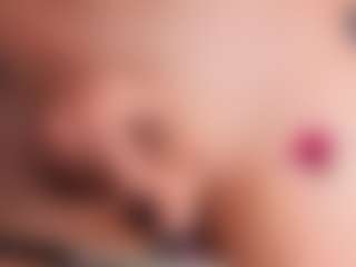 Live cam show with AntonellaStarr - Average on crypto-cams