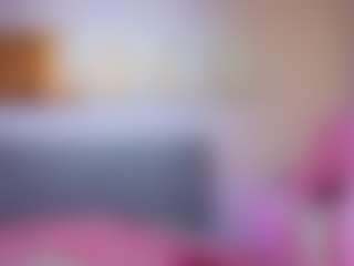 Live cam show with AntonellaStarr - HD on Camsoda