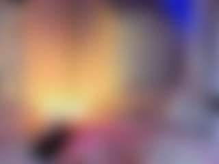 Live cam show with AntonellaStarr - Tease on CamwithHer