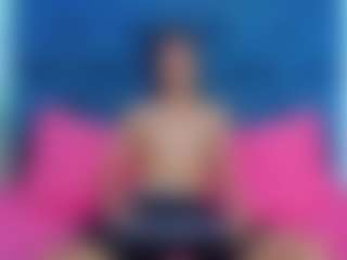 Live cam show with CristoSexhot - Black Hair on Milfs Live