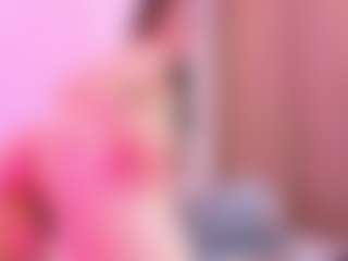 Live cam show with Miiaa-Roose - Athletic Young Adult on Camsoda
