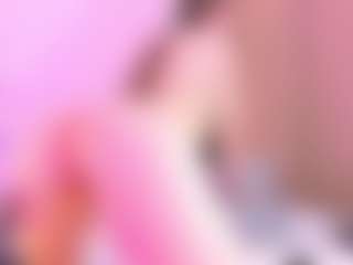 Live cam show with Miiaa-Roose - Striptease on CamClone