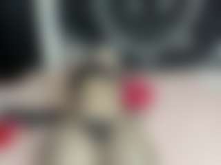 Live cam show with driana-ate - Strip Red Hair on livesuperchat.net