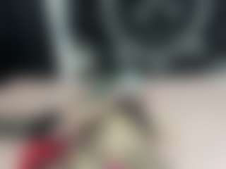 Live cam show with driana-ate - Smoking on Chatstar