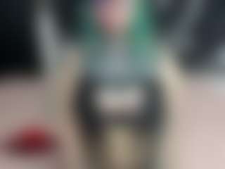 Live cam show with driana-ate - Smoking on Chatstar