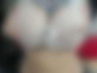 Live cam show with driana-ate - Nipple Piercings on Hubzter Live