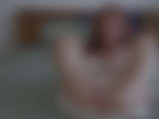 Live cam show with Timissi - Small Tits on sexytreat.net