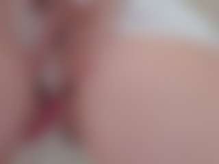 Live cam show with Timissi - Deepthroat on StripNow