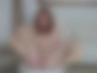 Live cam show with Timissi - Red Hair on livesuperchat.net