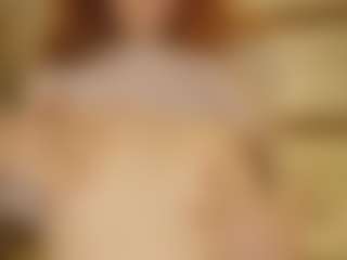 Live cam show with Timissi - Green Eyes on Camming Site
