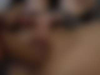 Emma-666's Live Sex Cam Show