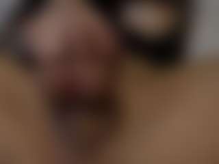 Emma-666's Live Sex Cam Show