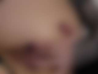 Emma-666's Live Sex Cam Show