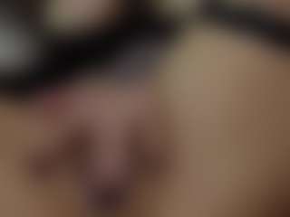 Emma-666's Live Sex Cam Show