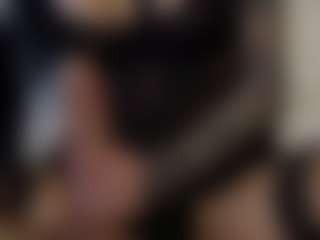Live cam show with Emma-666 - Big Ass on anonymated.com