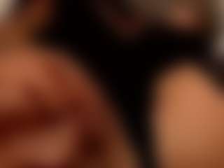 Emma-666's Live Sex Cam Show