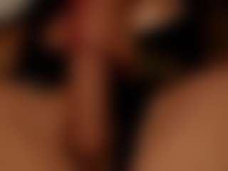 Live cam show with Emma-666 - Amateur on Cam Slut
