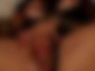 Emma-666's Live Sex Cam Show