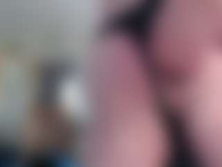 Live cam show with SamsSecrets - Dildo on Streamer API
