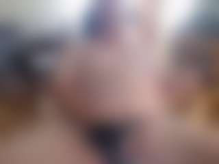 SamsSecrets's Live Sex Cam Show