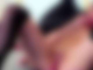 AriaSweety's Live Sex Cam Show