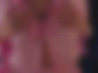 Live cam show with JuliannDelperdang - Tittyfuck on MyBangCams