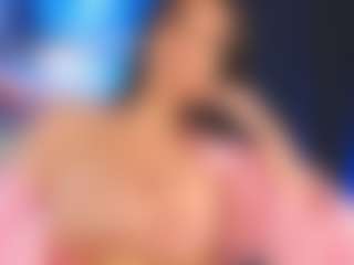 Live cam show with JuliannDelperdang - Tittyfuck on UwU Esports