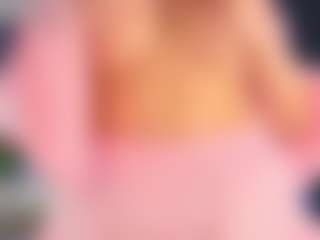 Live cam show with JuliannDelperdang - Upskirt on fuklive.com