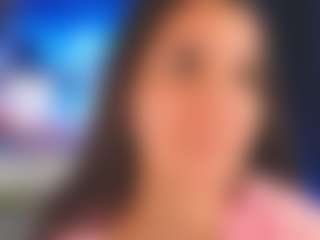 Live cam show with JuliannDelperdang - Upskirt on Milfs Live