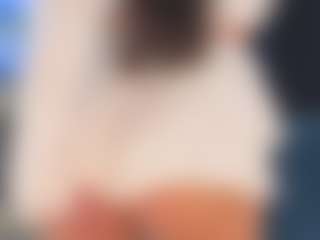 Live cam show with JuliannDelperdang - Young Adult on friskycurves.com