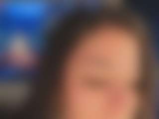 JuliannDelperdang's Live Sex Cam Show