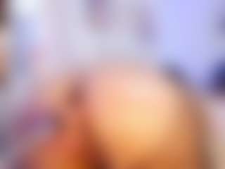 Live cam show with KeylaKeane - Double Penetration on Camsoda