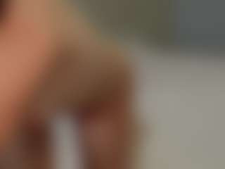 Live cam show with lunayung - Bedroom on boobsie.com