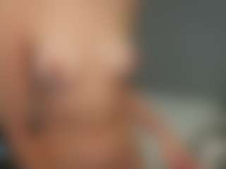 Live cam show with lunayung - Spank on https://playwithruby.com