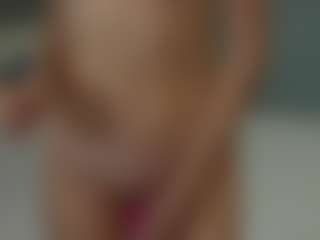 lunayung's Live Sex Cam Show