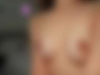 lunayung's Live Sex Cam Show