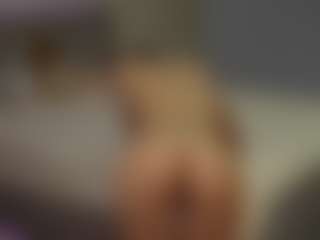 Live cam show with lunayung - Small Tits Brown Hair on Camsoda Late Night