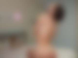 Live cam show with lunayung - Green Eyes on CSO-WL
