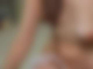 Live cam show with lunayung - Brown Hair on justonemore.cc