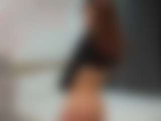 Live cam show with lunayung - Bedroom on Camsoda